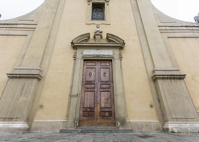 Santa Croce apartment