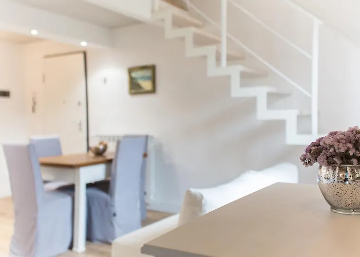 Santa Croce apartment